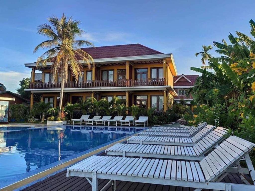 Golden Hotel Dondet Muang Không Dış mekan fotoğraf