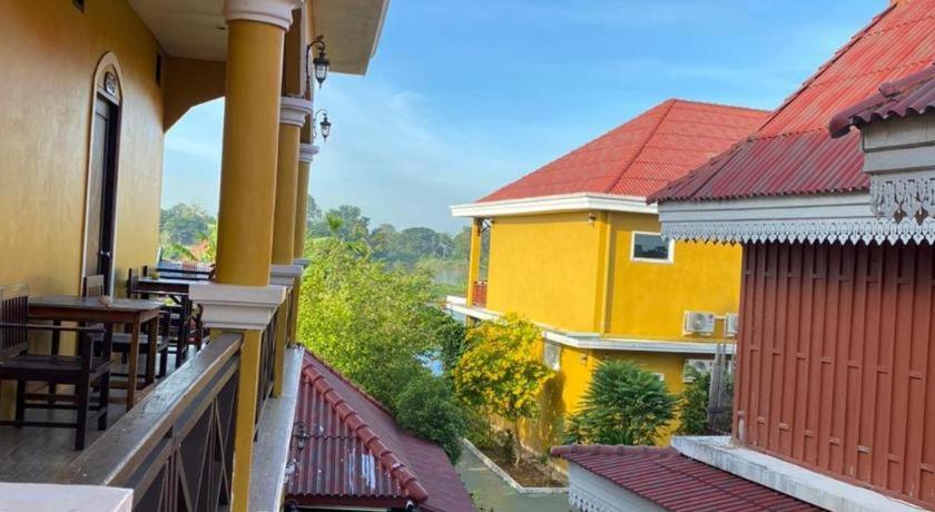 Golden Hotel Dondet Muang Không Dış mekan fotoğraf