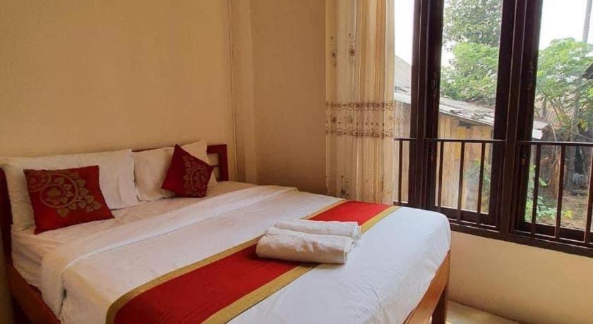 Golden Hotel Dondet Muang Không Dış mekan fotoğraf